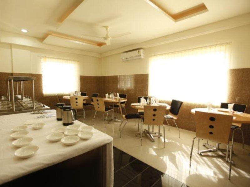 Hotel Arafa Inn Бангалор Экстерьер фото