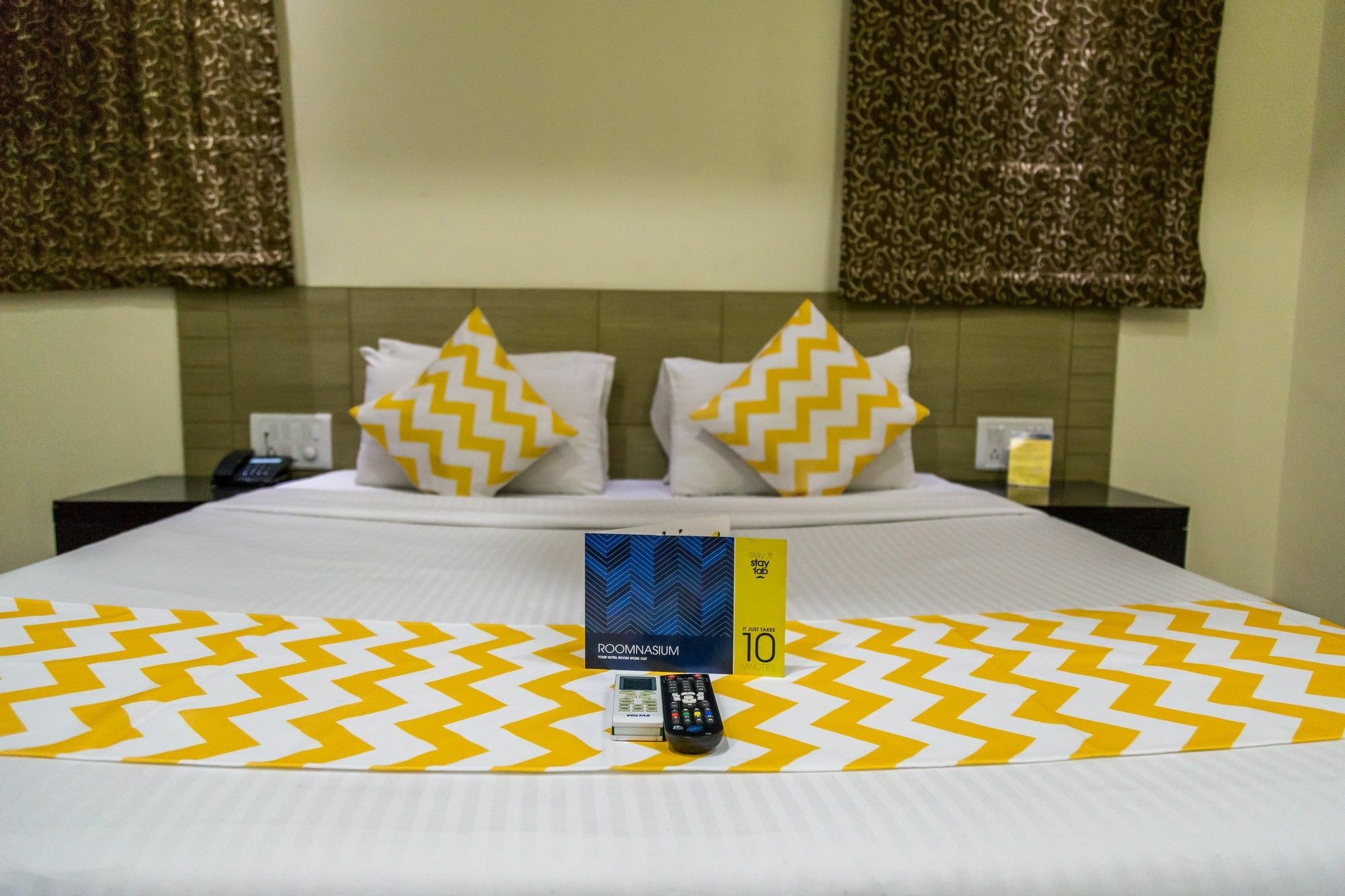 Hotel Arafa Inn Бангалор Экстерьер фото