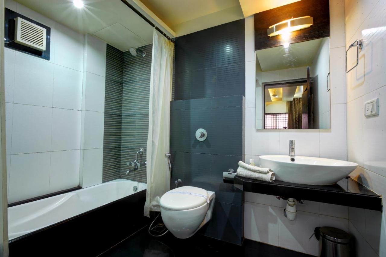 Hotel Arafa Inn Бангалор Экстерьер фото